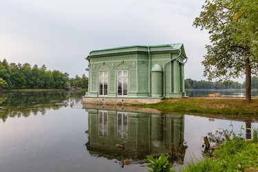 Similar image 8511105