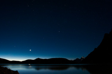 Similar image 8514369