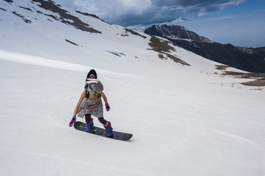 Similar image 8516160