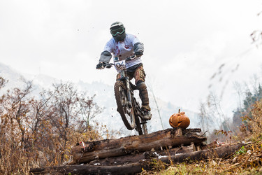 Similar image 8516277