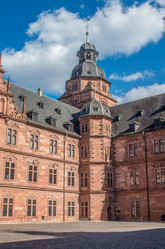 Similar image 8530386