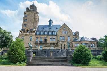 Similar image 8530915