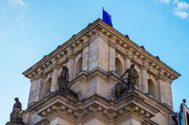 Similar image 8540103