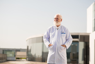 Similar image 8544864