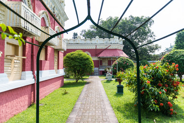 Similar image 8545624