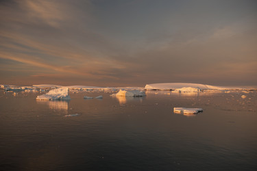 Similar image 8547618