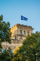 Similar image 8575603