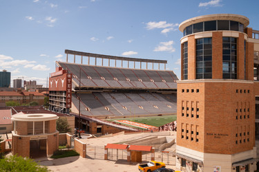 Similar image 8666066