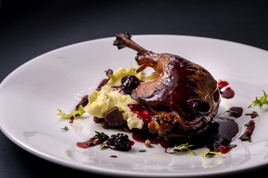 Similar image 8689940