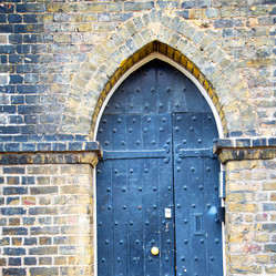 Similar image 8750024