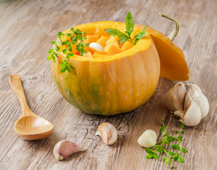 Similar image 8794958