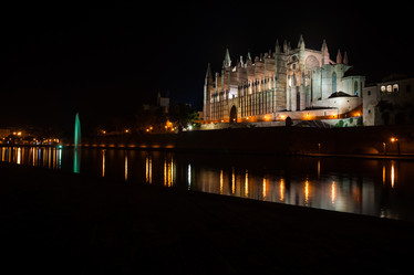 Similar image 8866799