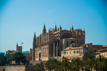 Similar image 8866911