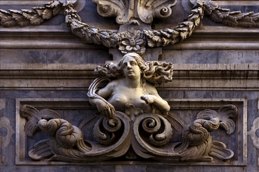 Similar image 8930624