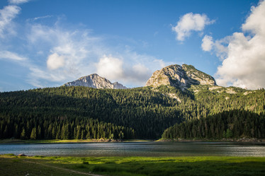 Similar image 10057096