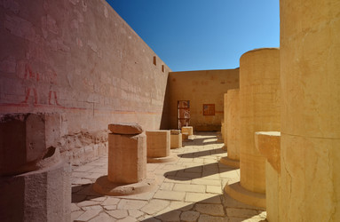 Similar image 10065509