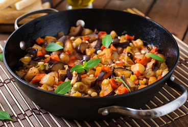 Similar image 10076352