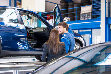 Similar image 8943440