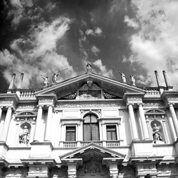 Similar image 9103480