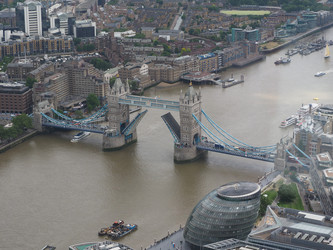 Similar image 9146718