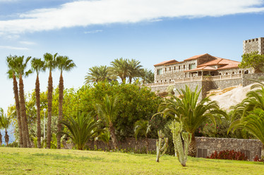 Similar image 9153802