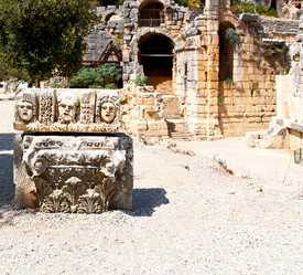 Similar image 9173544