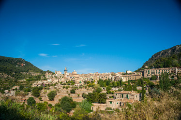 Similar image 9178855