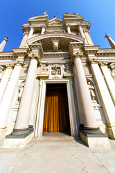 Similar image 9242221