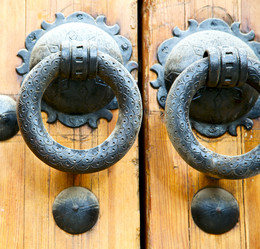 Similar image 9325372