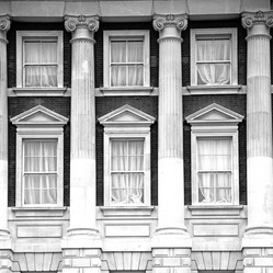 Similar image 9325943