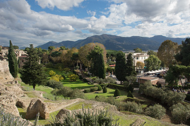 Similar image 9378318