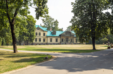 Similar image 9378876