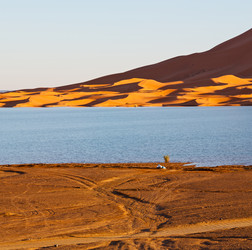 Similar image 9392792