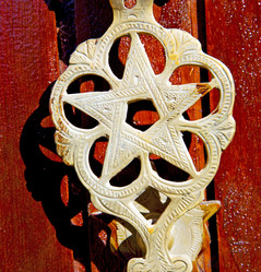 Similar image 9395432