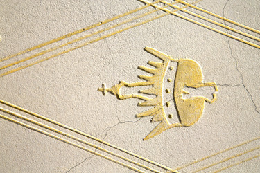 Similar image 9395436