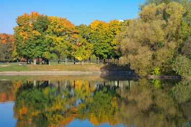 Similar image 9402976