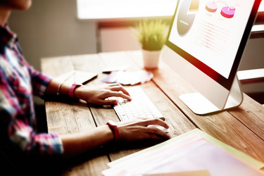 Similar image 9483600