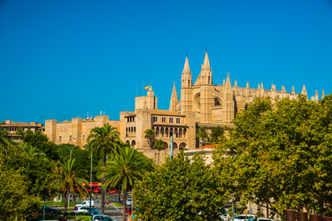 Similar image 9547372