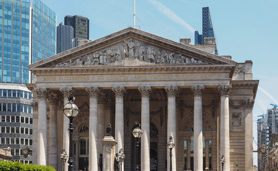 Similar image 9549608