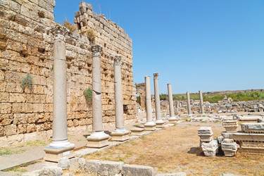 Similar image 9708001