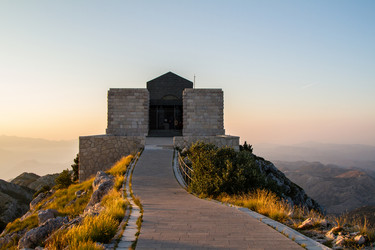 Similar image 9713121