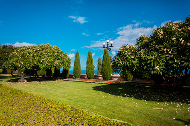 Similar image 9715107