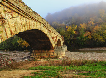 Similar image 9736909