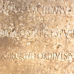 Similar image 9741683