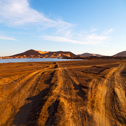 Similar image 9742011