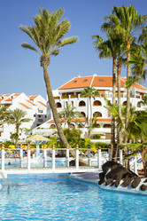 Similar image 9792608