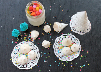 Similar image 9792965