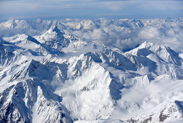 Similar image 9799392