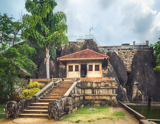 Similar image 9866850