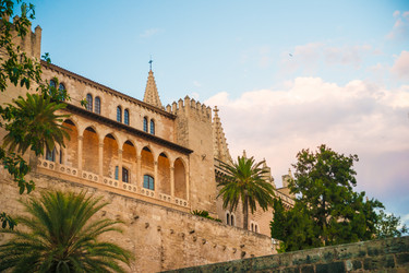 Similar image 9939774